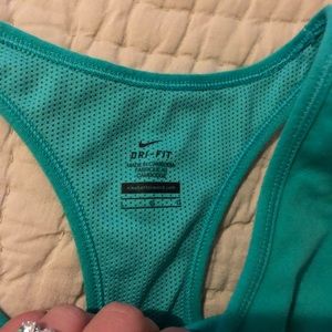 Nike dri fit tank with built in bra